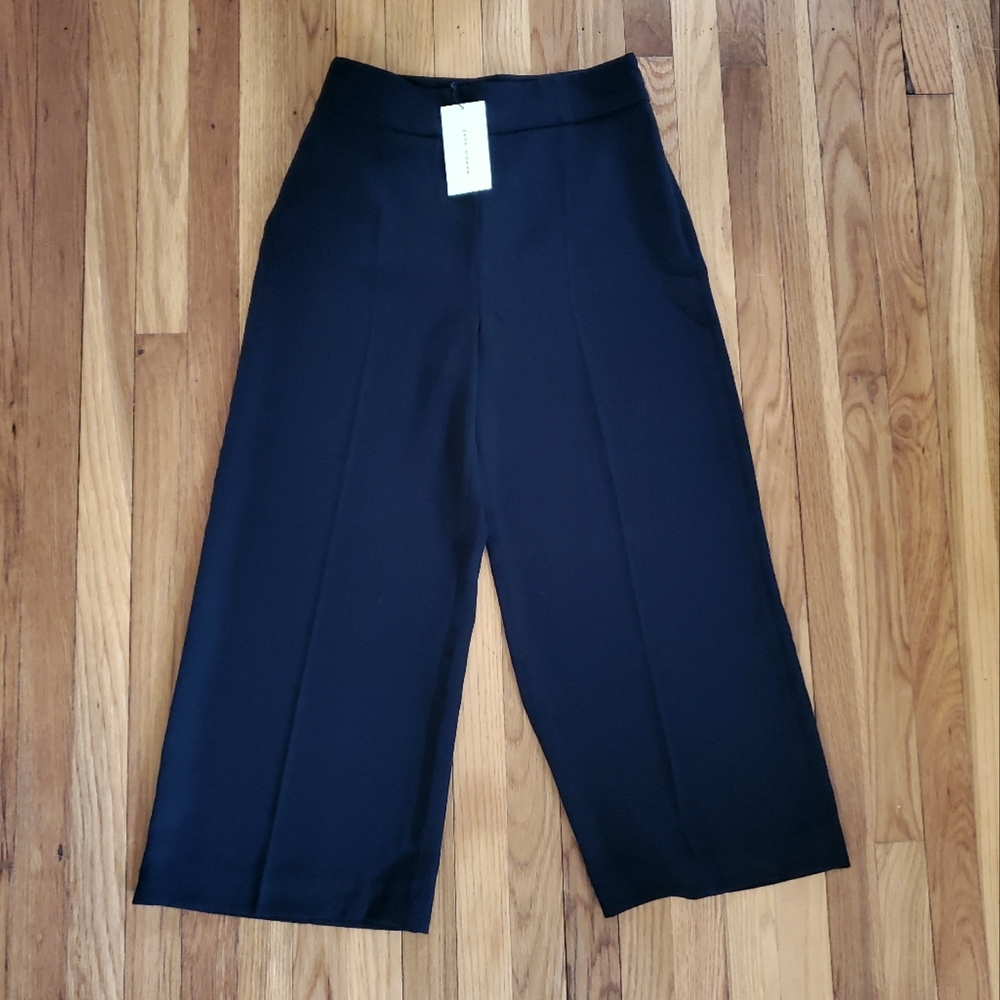 NWT Zara Woman Cropped, Wide-Leg Trousers Sz L